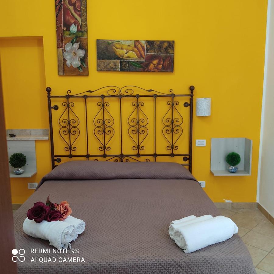 Villa Dolce Vita Rooms Castelluzzo Exterior foto