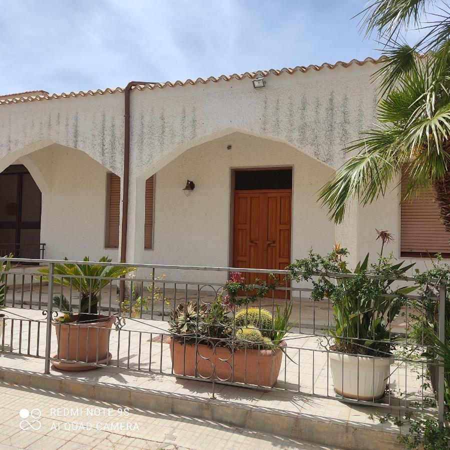 Villa Dolce Vita Rooms Castelluzzo Exterior foto